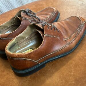 Classic Brown Leather Men's Shoes